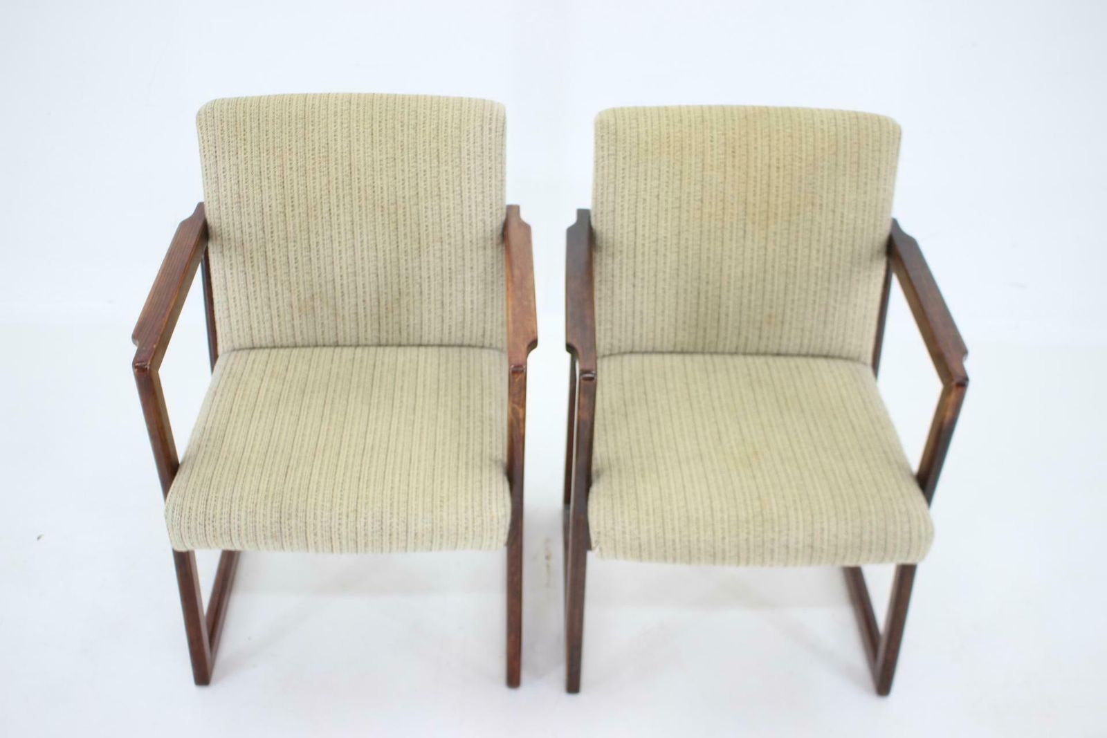 1960s Pair Of Beech Armachairs, Czechoslovakia photo 871.0