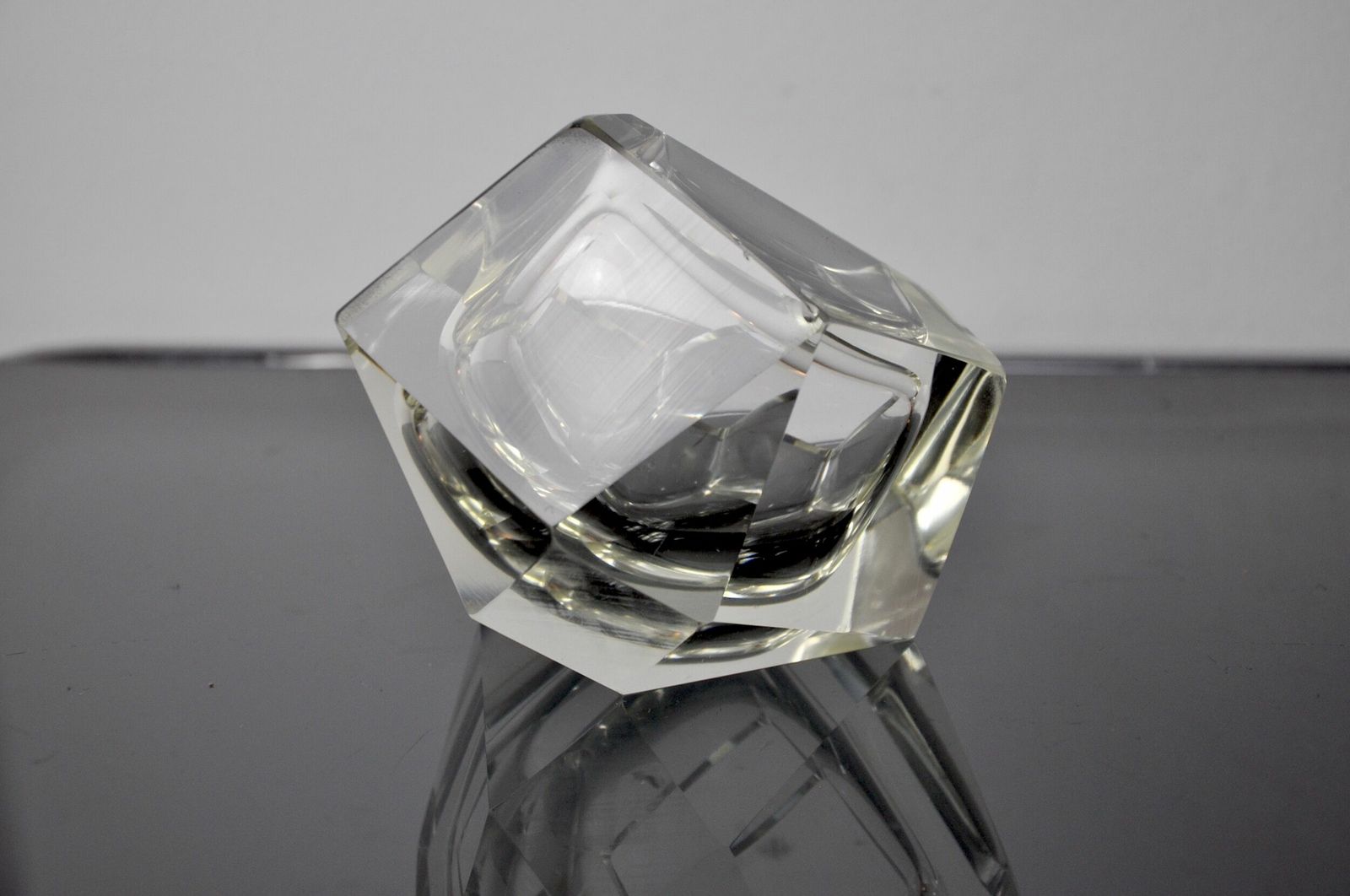 photo furniture Ashtray By Flavio Poli For Seguso, Sommerso Glass, Murano, Italy, 1960