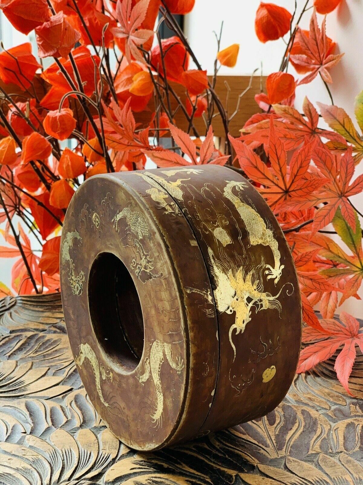 photo for sale Vintage Hoop Shaped “Chao Zhu” Necklace Box