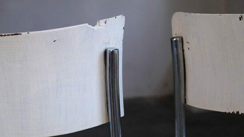 1 Of 3 Bauhaus Cantilever Chairs, White photo Furniture