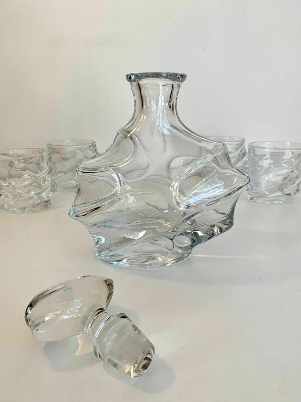 photo furniture Kanars Emperor Decanter & Crystal Old Fashioned Glasses Set Luxury Gift