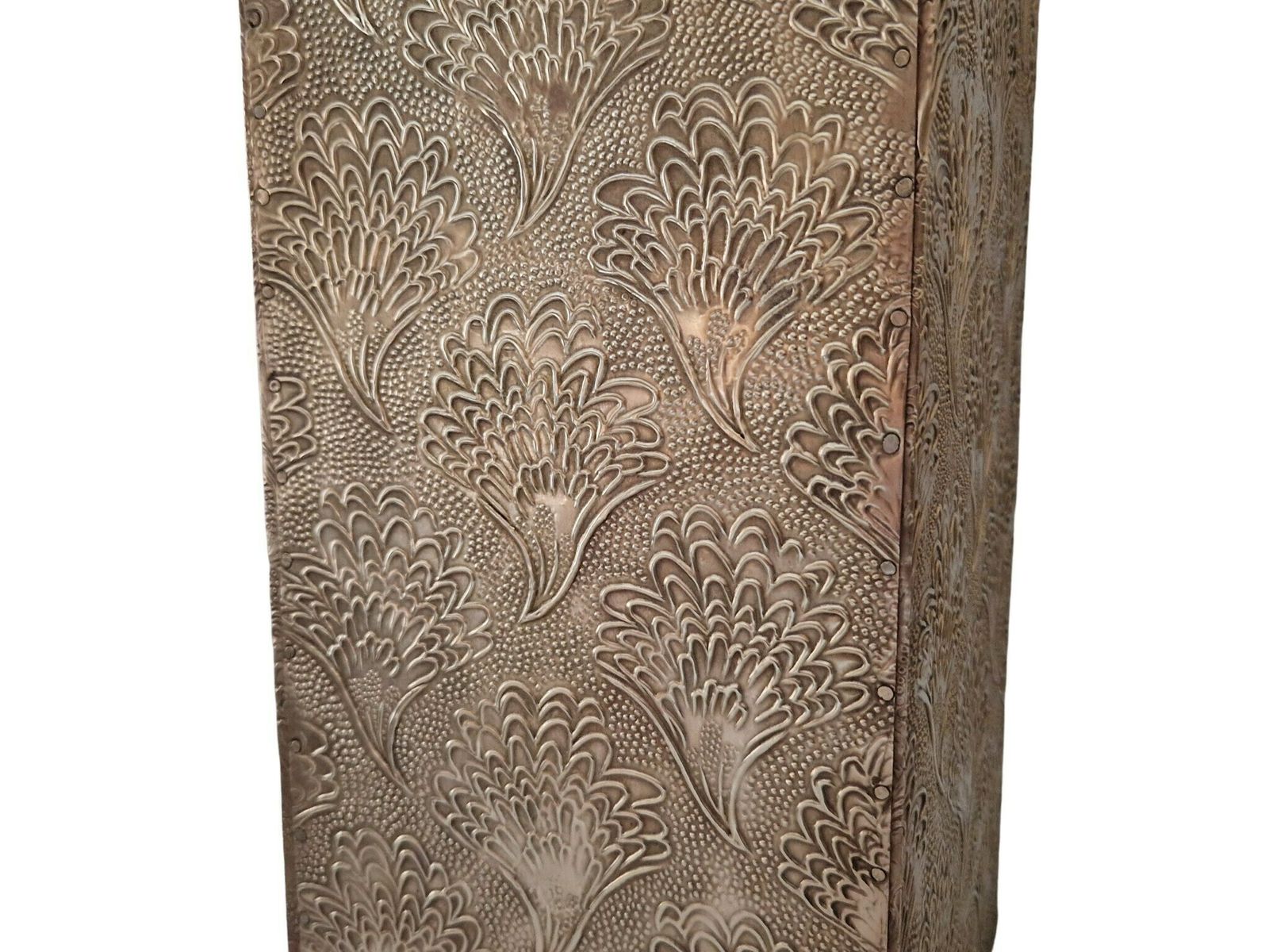 photo furniture Embossed Brass Wooden Wine Box, Liquor Bottle Holder Safe With Latch And Handles