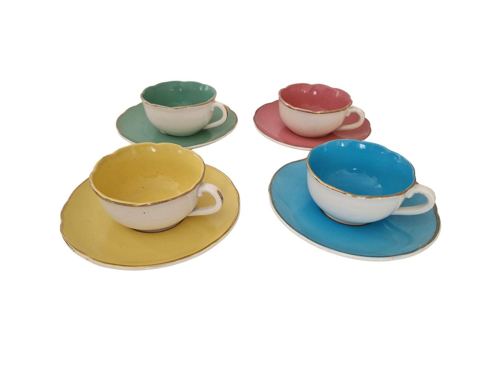 Set Van 4 Pastelkleurige Kopjes En Schoteltjes, Ca. Jaren 1950 – Mid Century Frans Porseleinen Demitasse Koffieservies Van Digoin Sarreguemines photo furniture