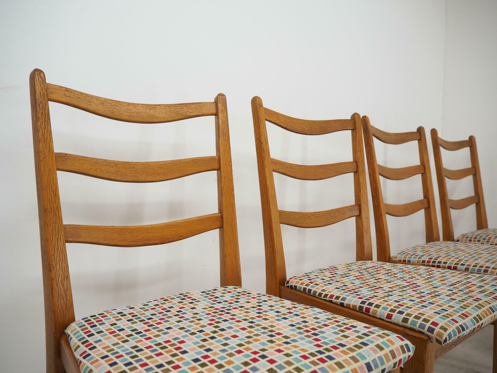 Set Of 4 Midcentury Dining Chairs, Interier Praha, Czechoslovakia, 1970s photo vinterior