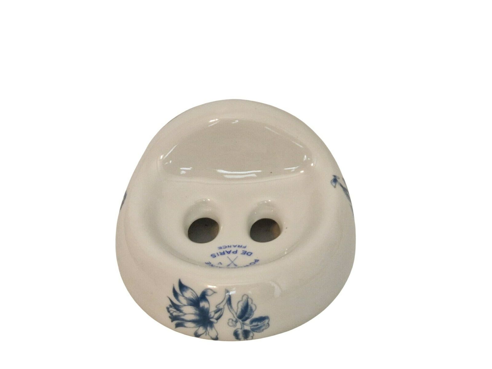 Paris Porcelain Bathroom Towel Hook And Toothbrush Holder Set, Romantic French White And Blue Bathroom Decor photo Home Decor