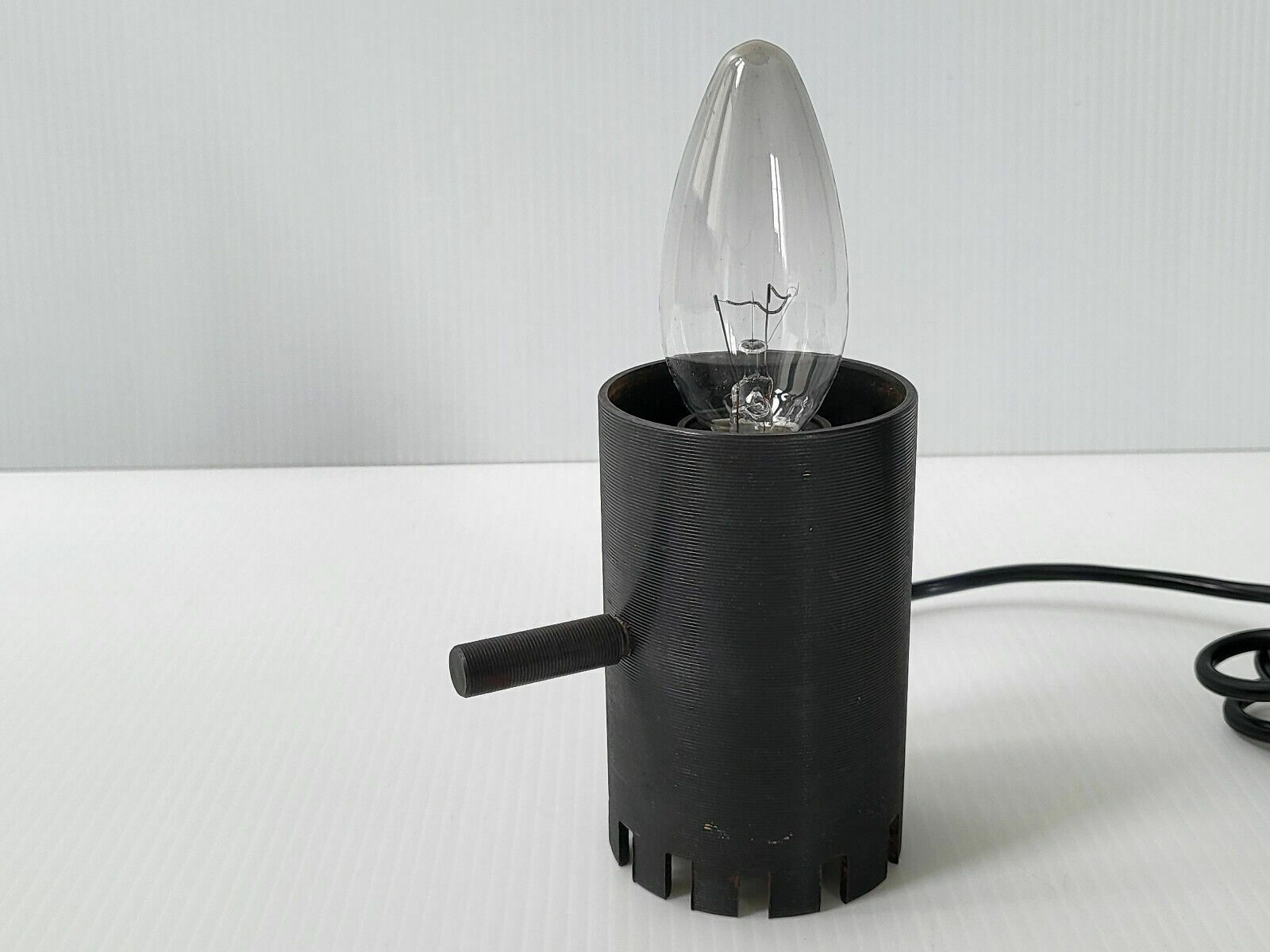 Vintage Tafellamp Ca. 1950 In Staal En Glas – Ontwerper Onbekend photo for sale