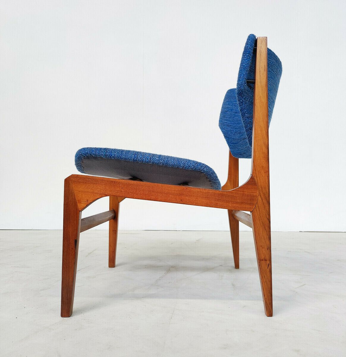 Pair Of Blue Mid Century Modern Armchairs With Matching Ottomans photo vintage