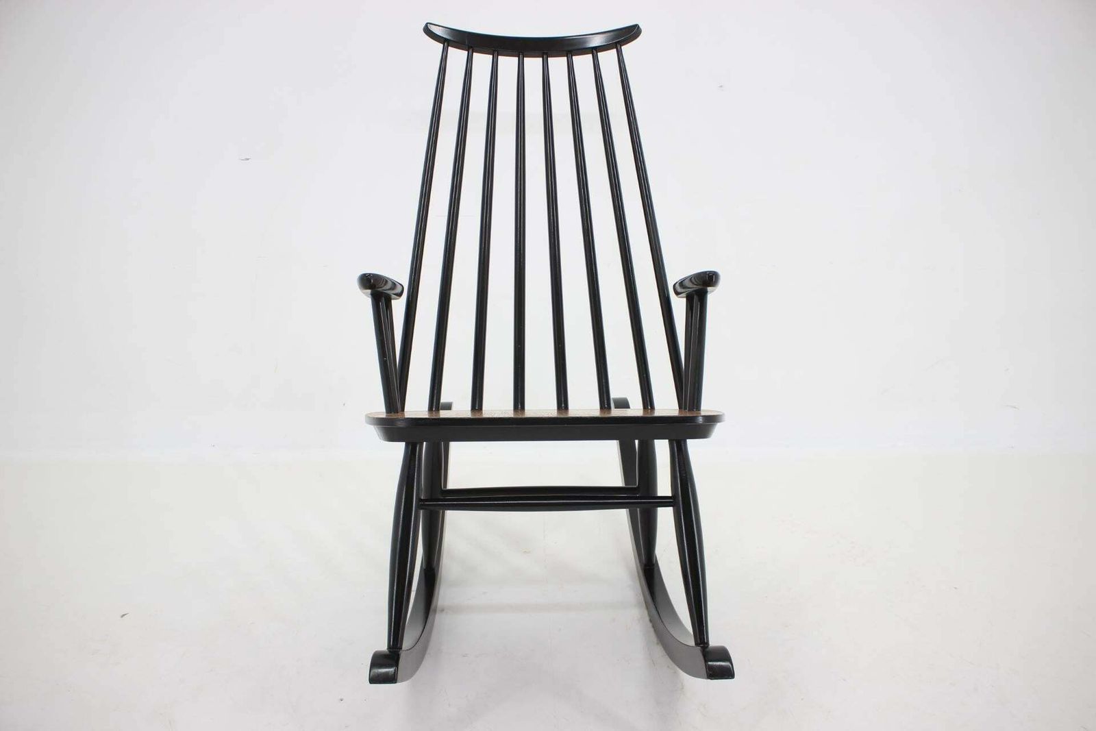 1960s Varjosen Puunjalostus Beech Rocking Chair, Finland photo for sale