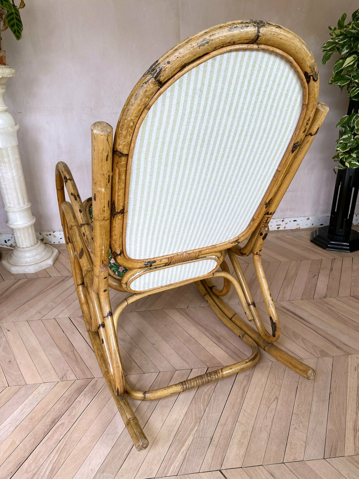 Mid Century Bamboo & Floral Print Upholstered Rocking Chair photo vintage