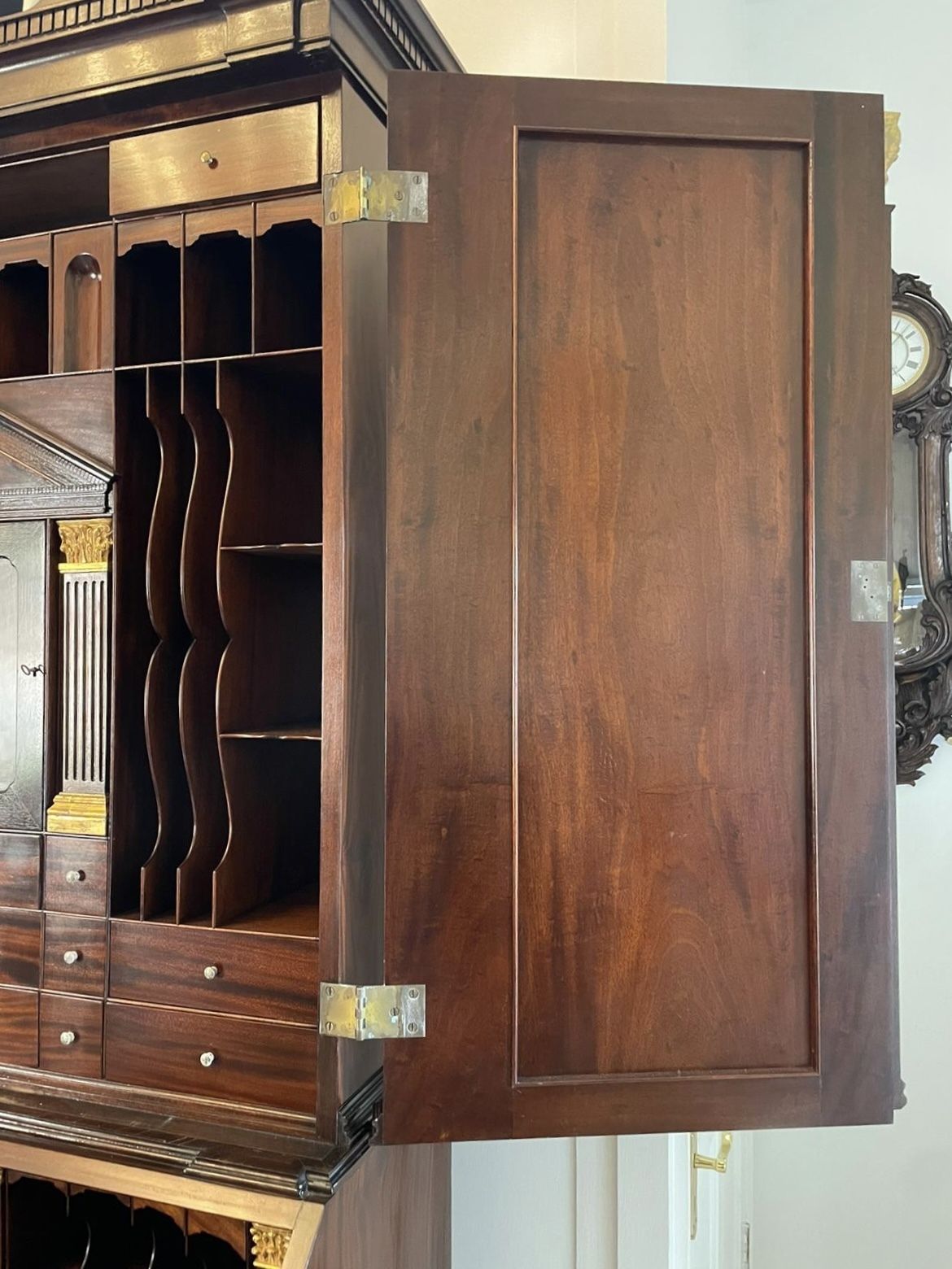 16750.0 Outstanding Quality Antique Chippendale Style Mahogany Bookcase photo