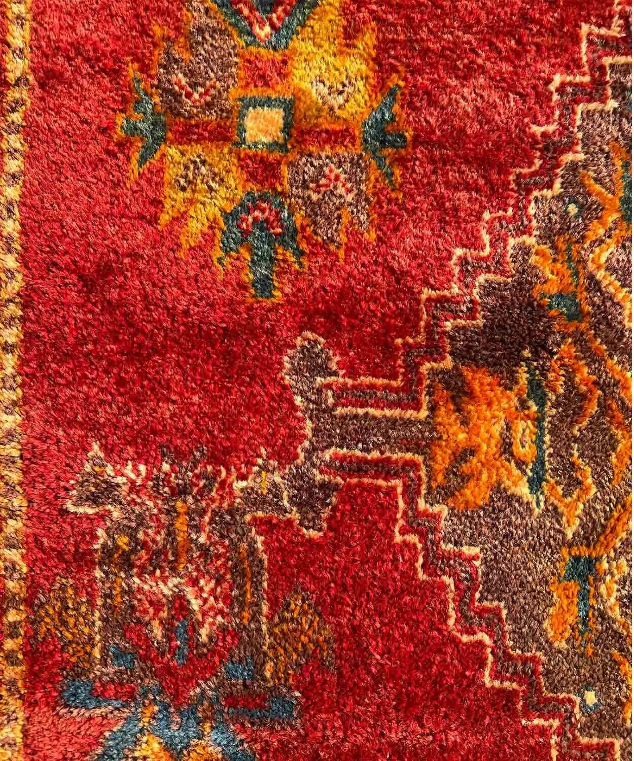 1980's. Vintage Handmade Moroccan Taznakht Rug, 205/115cm, Low Pile photo furniture