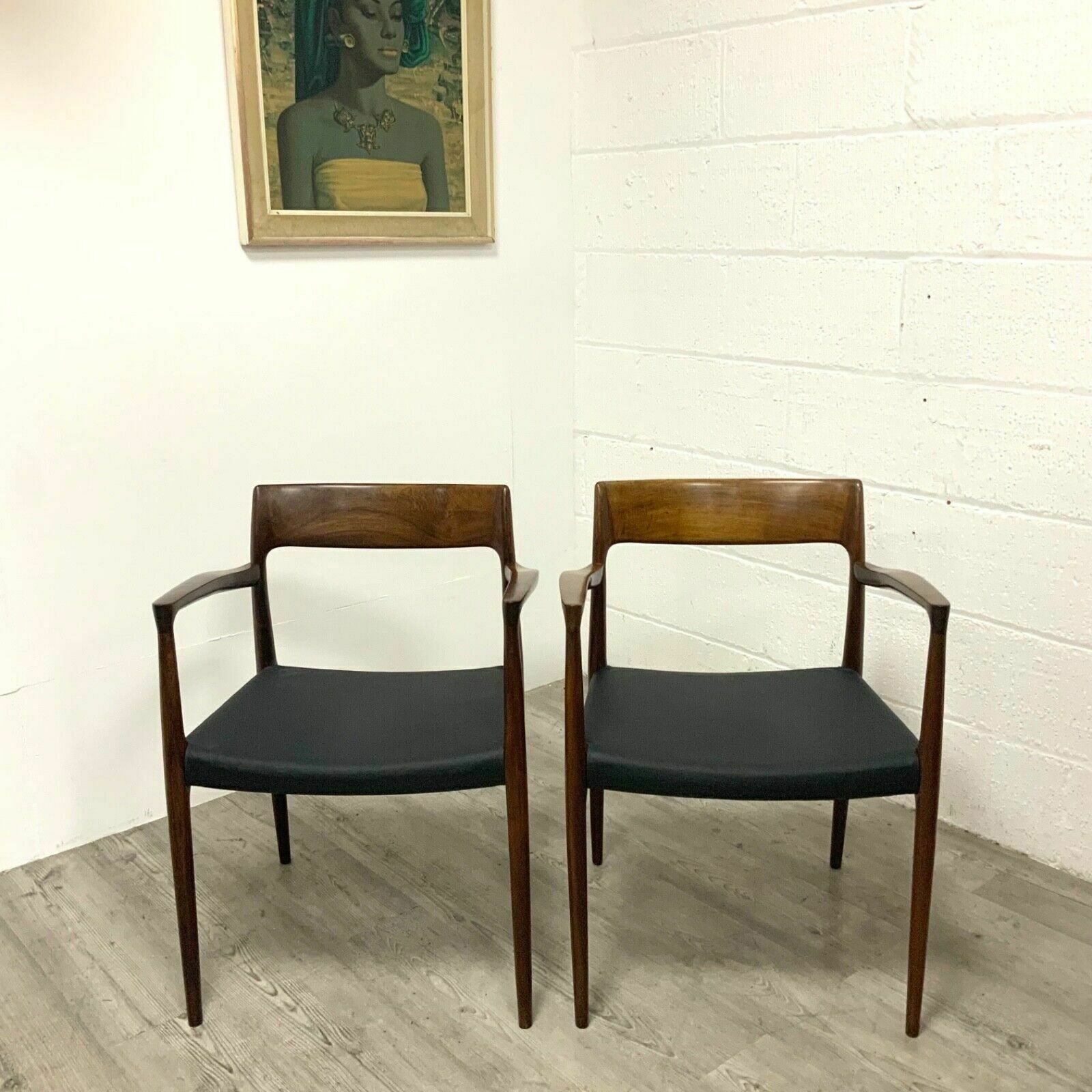 A Pair Of Niels Otto Moller Rosewood Model 57 Office Dining Chairs In Black Leather Rare photo for sale