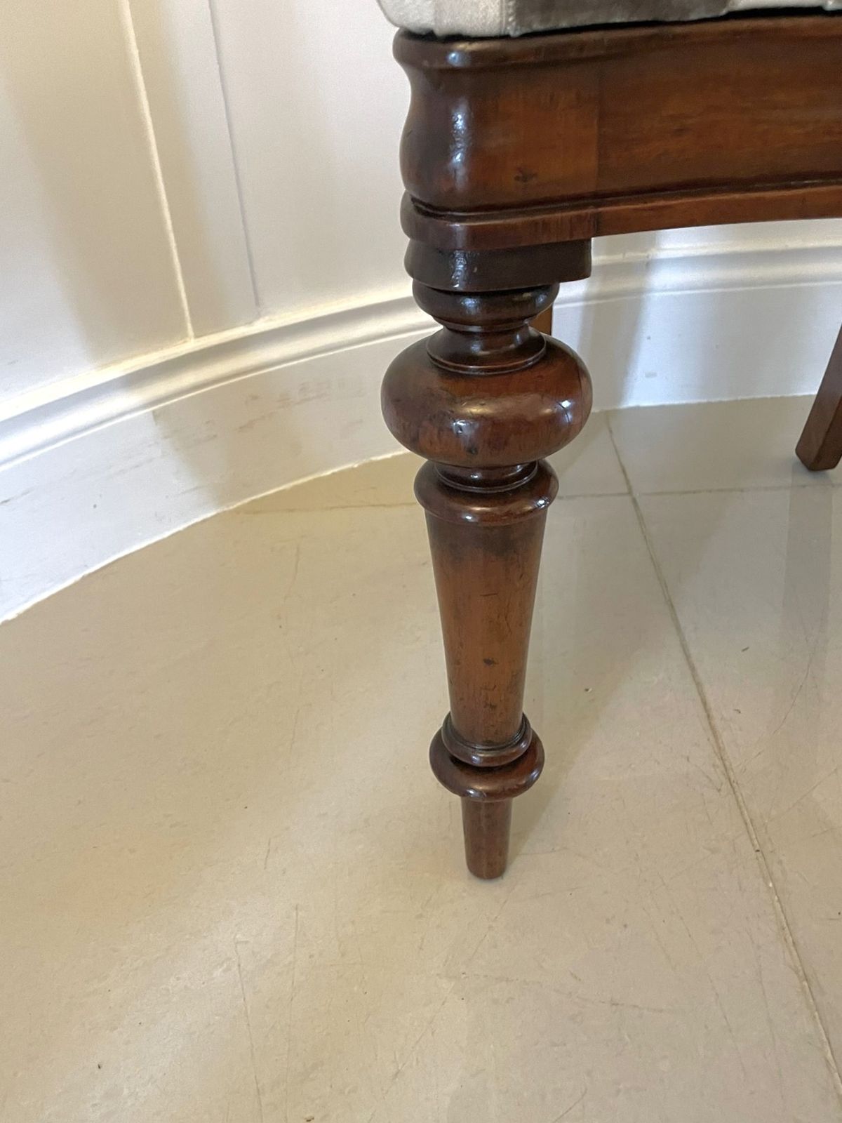 Outstanding Set Of 6 Antique Mahogany Balloon Back Dining Chairs photo 3125.0