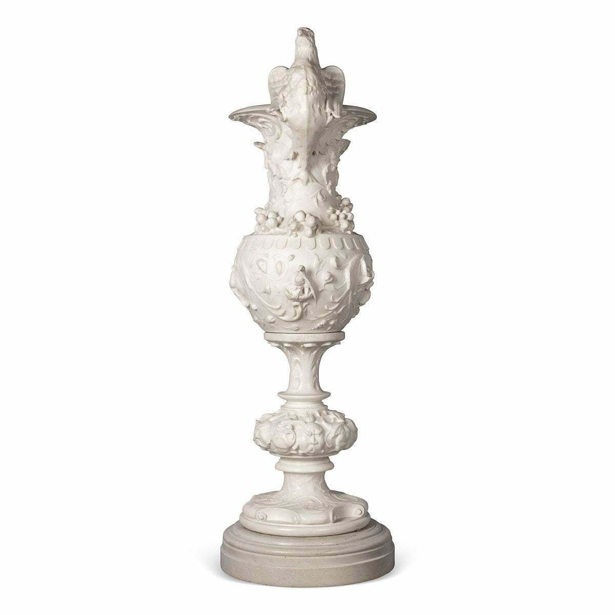 19th Century Italian Marble Vase Decorated With An Eagle, C.1890 photo Home Decor