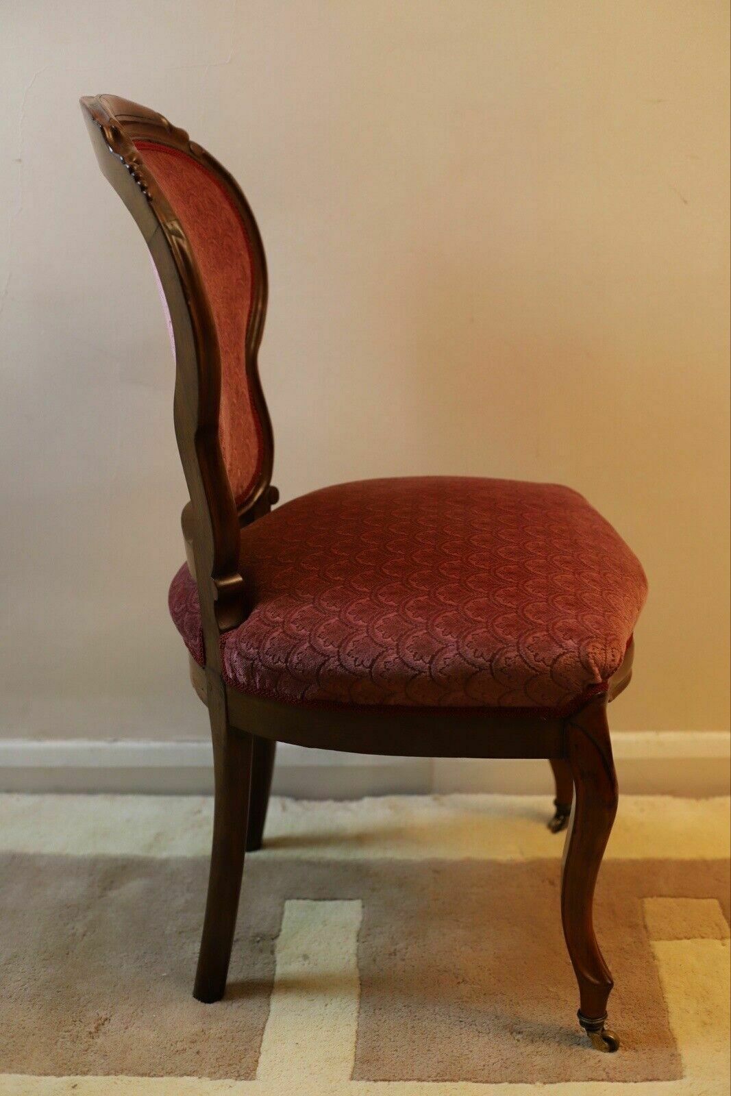 A 19th Century Continental Carved Walnut Show Frame Dining Chair photo vinterior