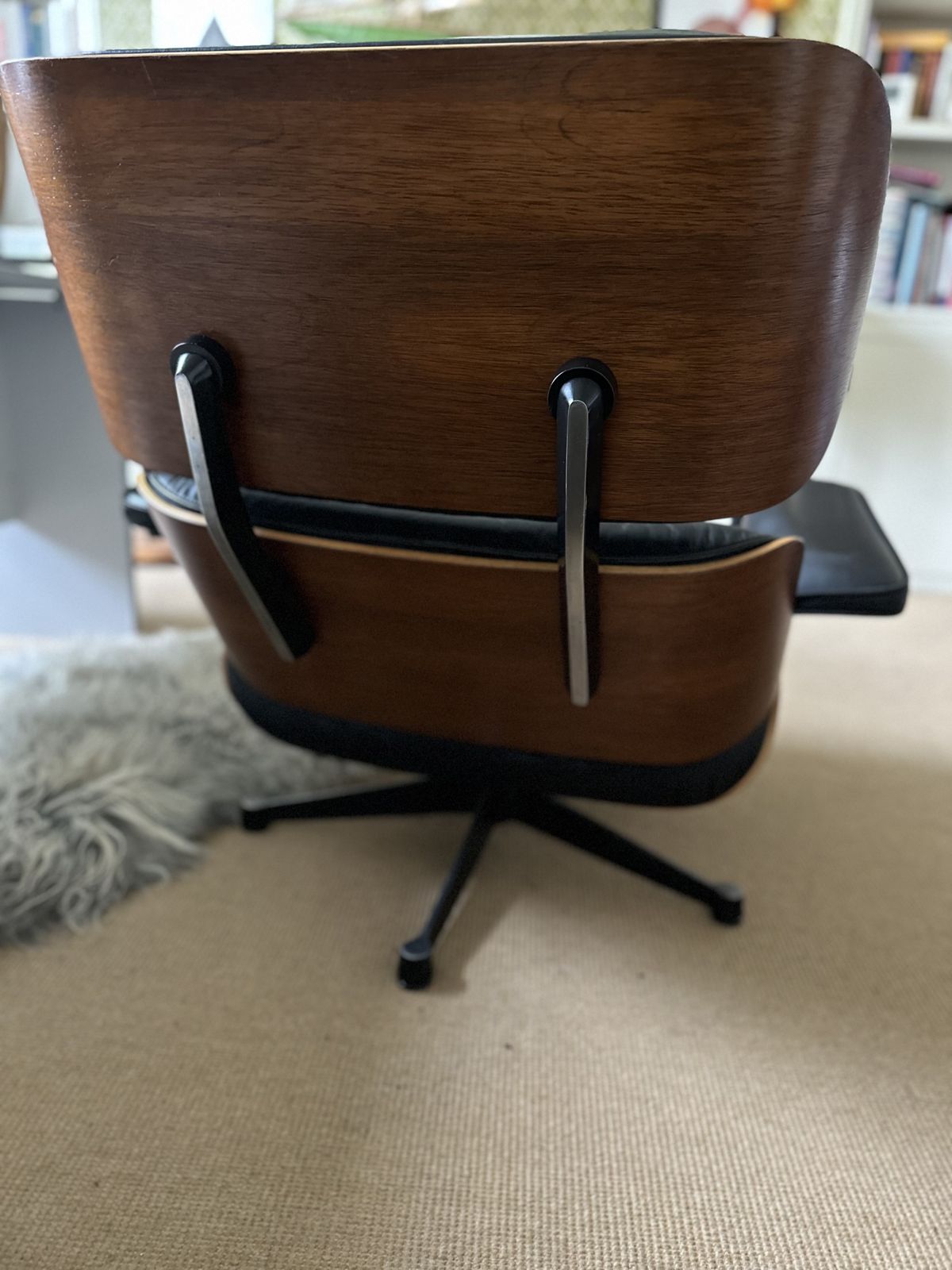 photo for sale Ct Furniture Collection Eames Lounge Chair