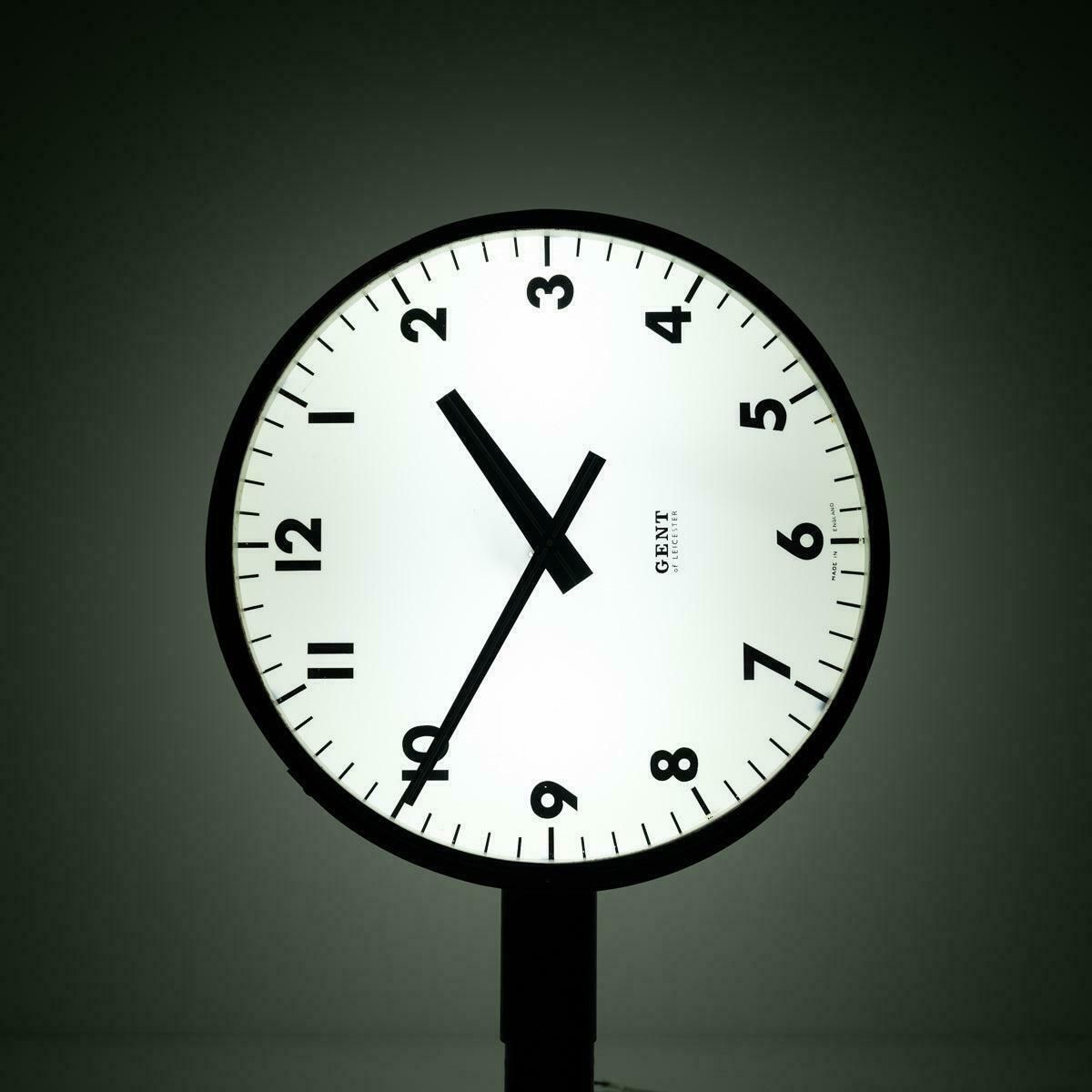 Gent Of Leicester Double Sided Illuminated British Rail Station Clock photo vinterior