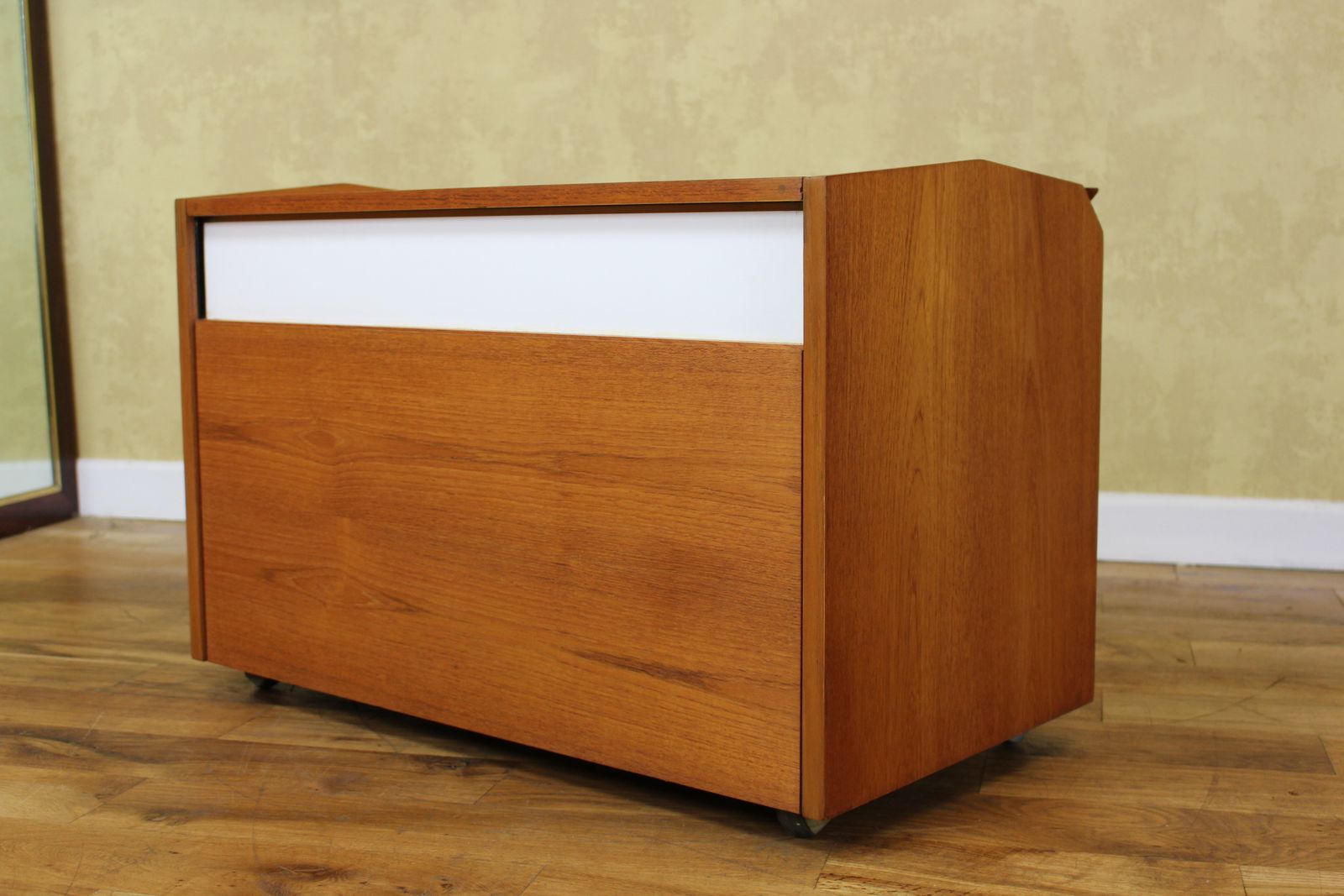 Rare White & Newton Teak Bar Cocktail Box C1965 By Phillip Hussey photo vinterior