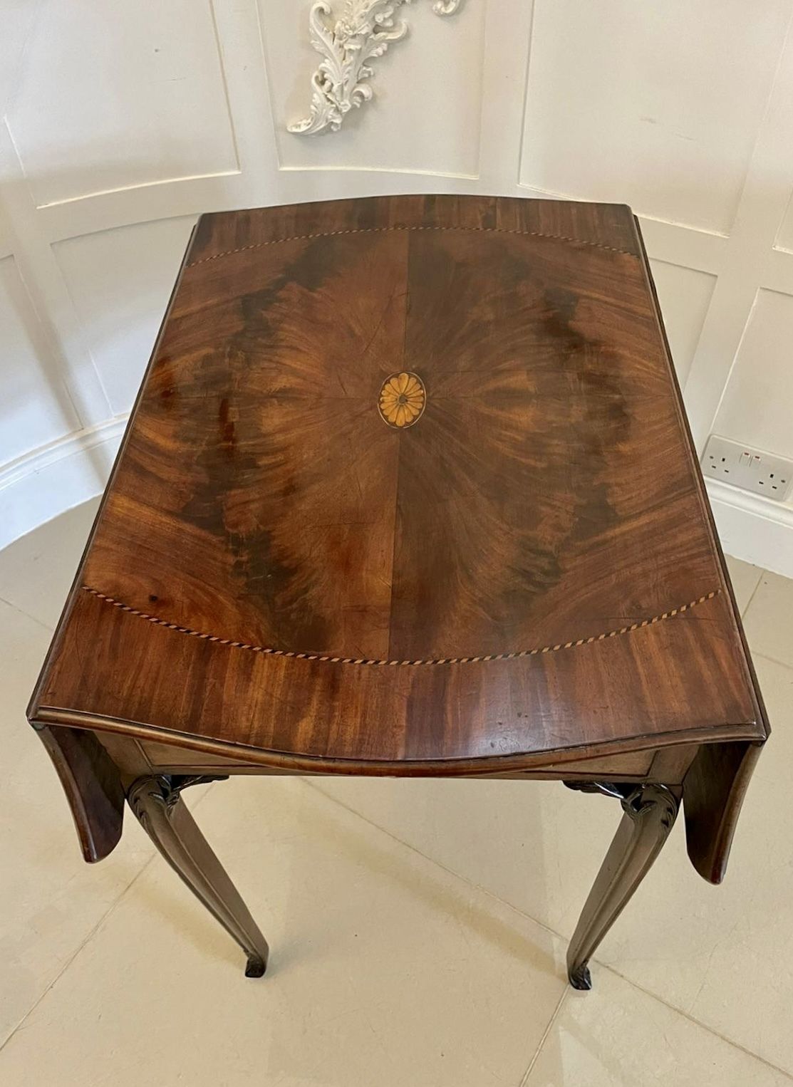 Antique 18th Century Quality Mahogany Inlaid Butterfly Pembroke Table photo vintage