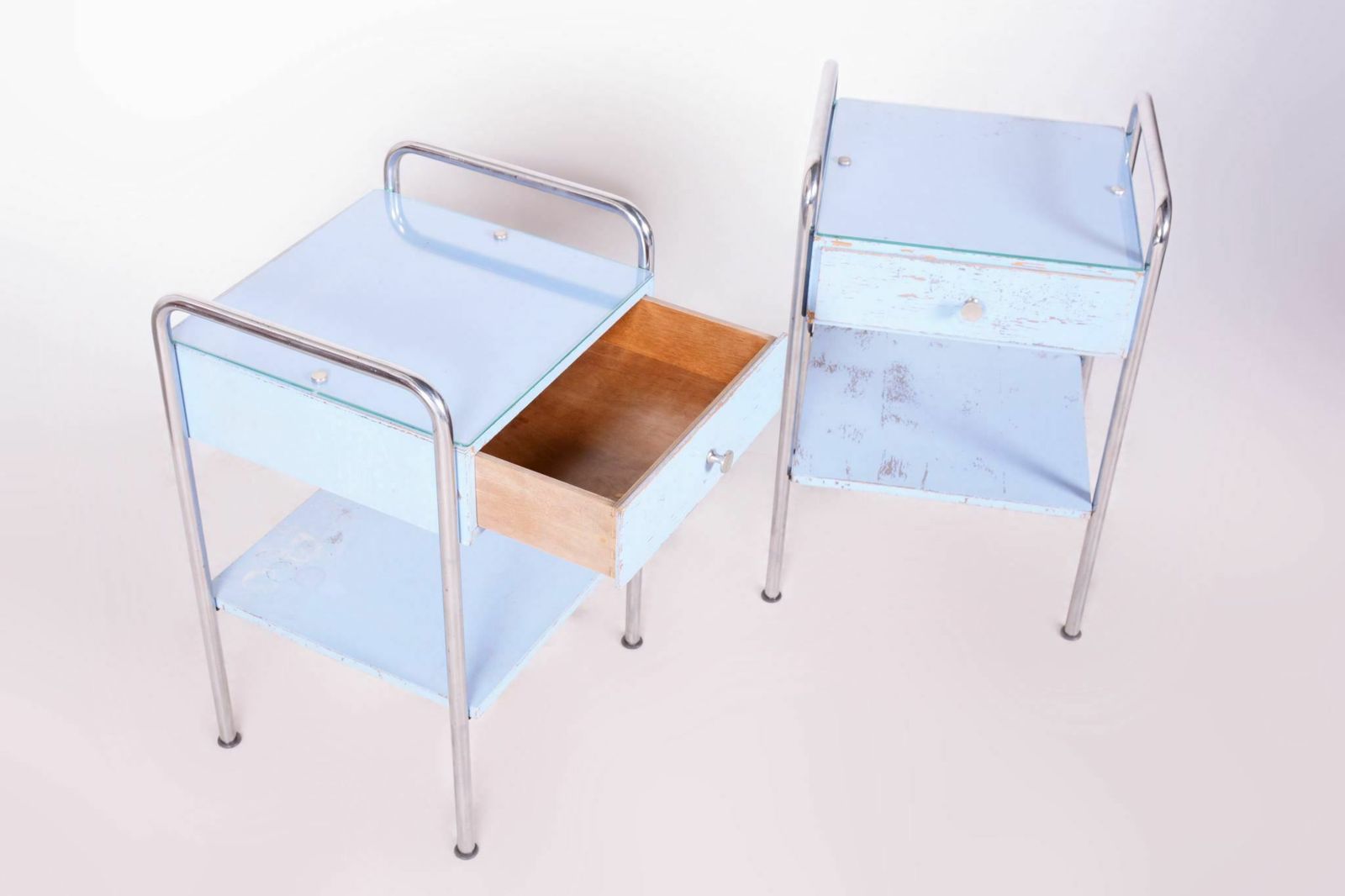 photo for sale Bauhaus Pair Of Bed Side Tables, Mücke Melder, Plywood, Chrome Plated Steel, Glass, Czechia, 1930s