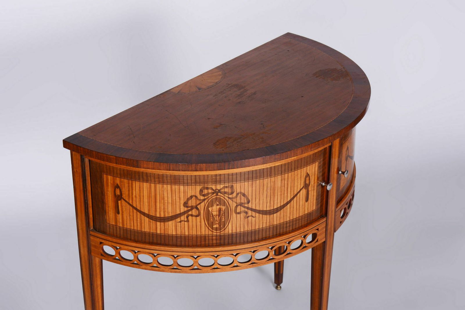Restored Biedermeier Side Table, Walnut, Maple, Unique Marquetry, France, 1850s photo vinterior
