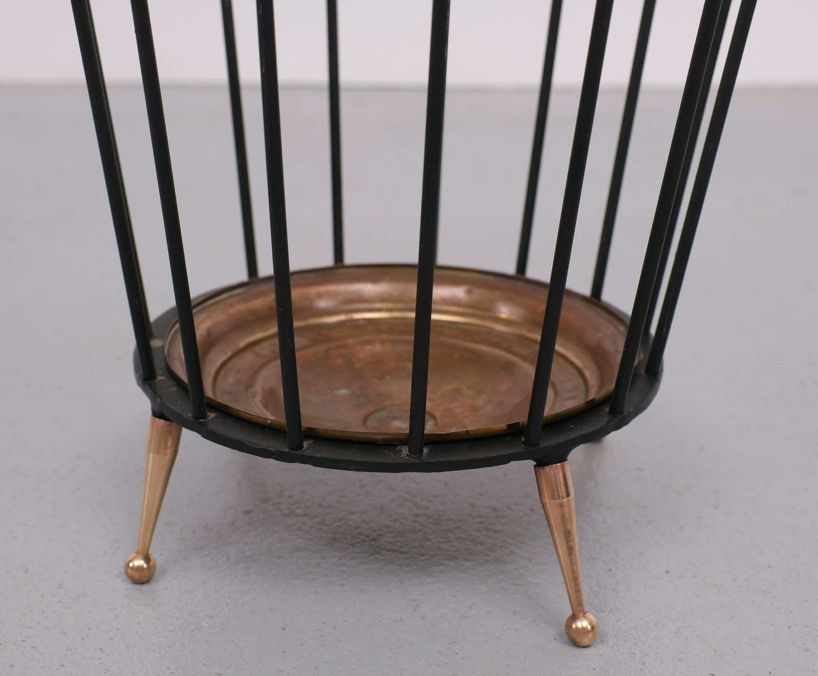 Italian Umbrella Stand, 1950s photo vinterior