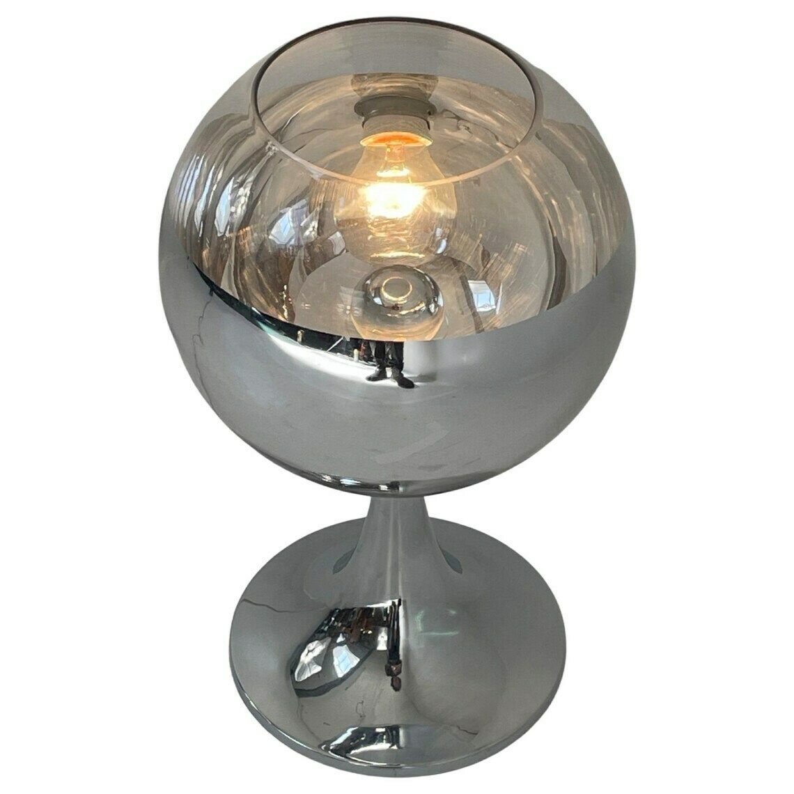 Pop Art Space Age Design Xl Chromen Tafellamp Met Bolvormige Glazen Kap photo vinterior