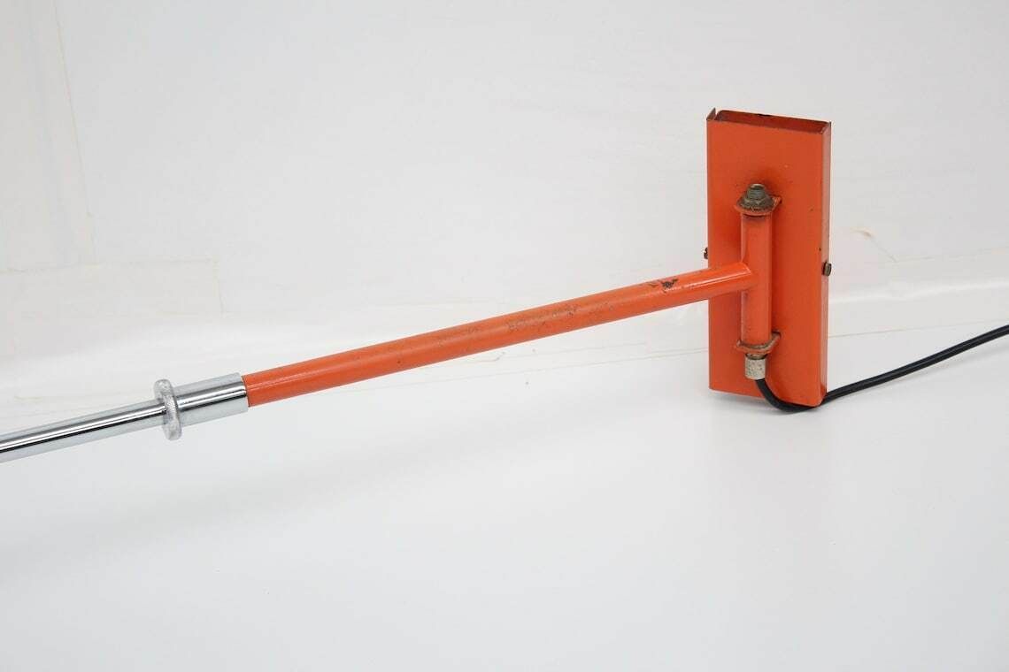 Duits Space Age Wandlamp – Oranje En Aluminium photo vinterior
