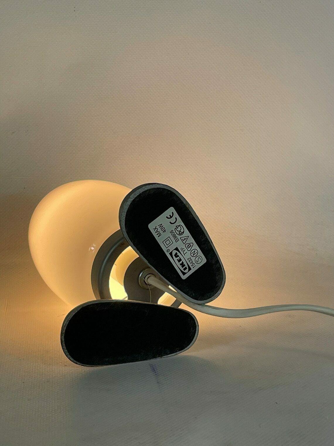 Tatsuo Konno For Ikea   Dino Egg Lamp   1990’s   Model B9806   White Glass photo furniture