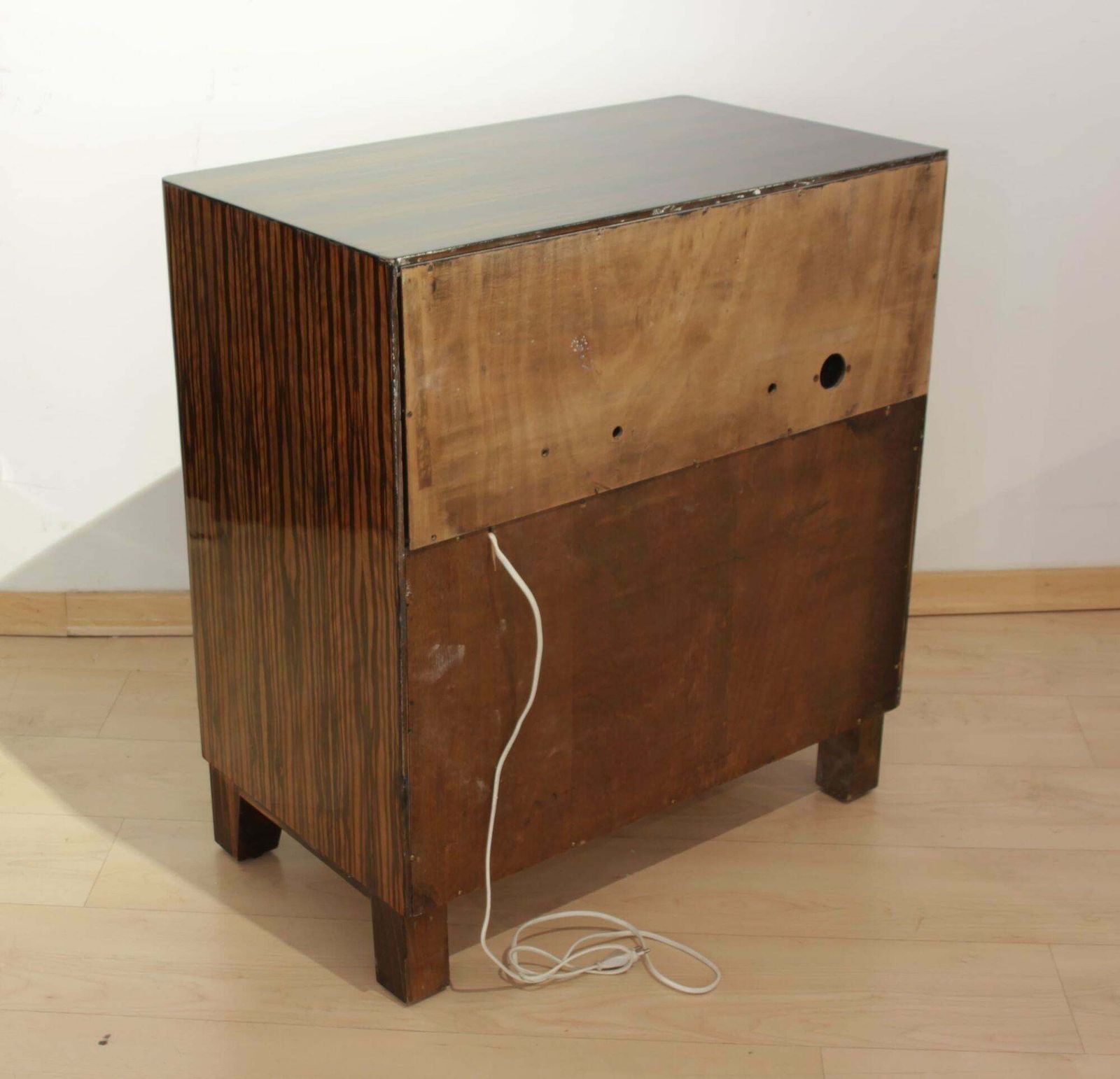 photo furniture Small Art Deco Drinks Cabinet, Macassar Veneer, France, Circa 1930