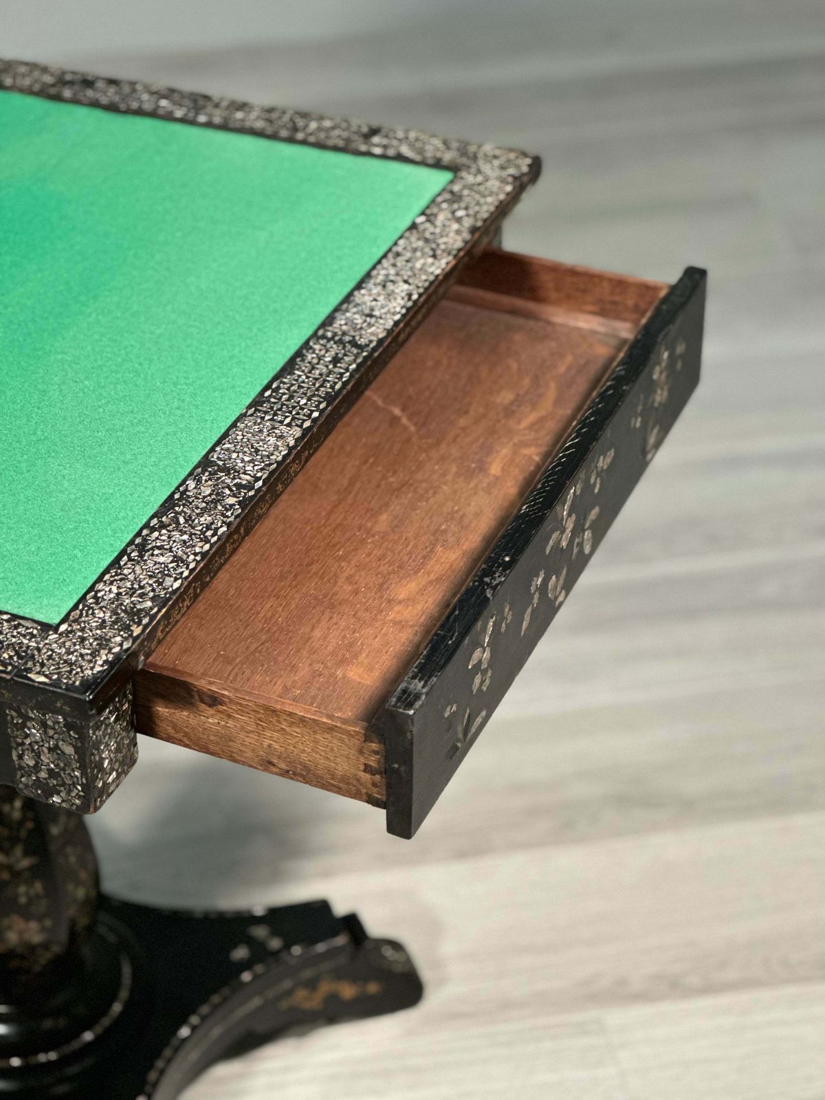 Antique Ebonised Papier Mache Mother Of Pearl Games Table photo 650.0
