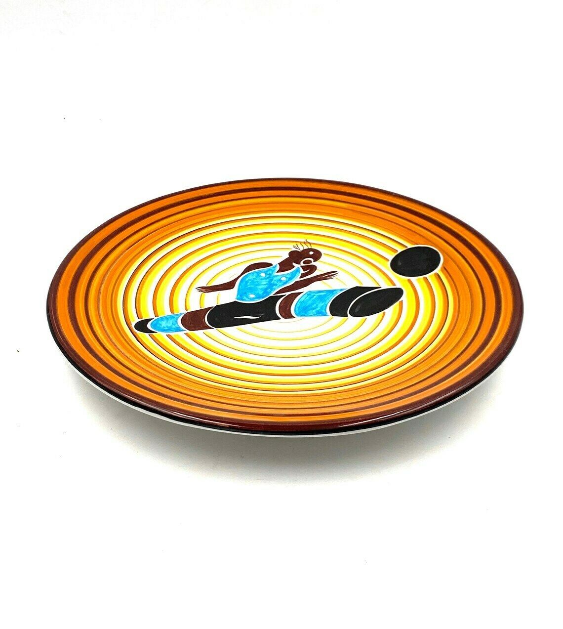 Dante Baldelli  Futurist Soccer Player Plate Reproduced By Fictilia Faenza Italy 1971 photo vinterior