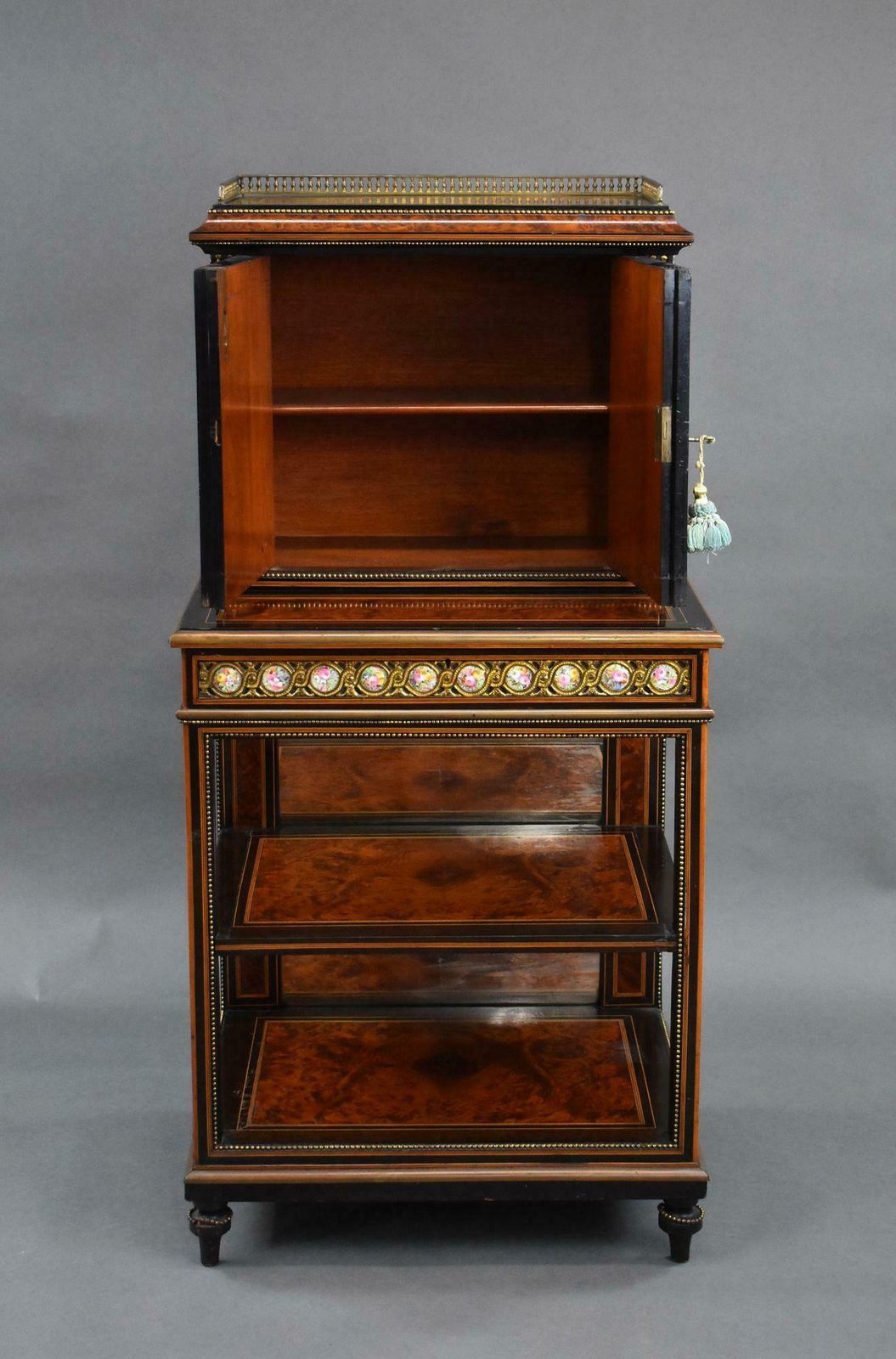 Furniture 19th Century French Bonheur Du Jour photo