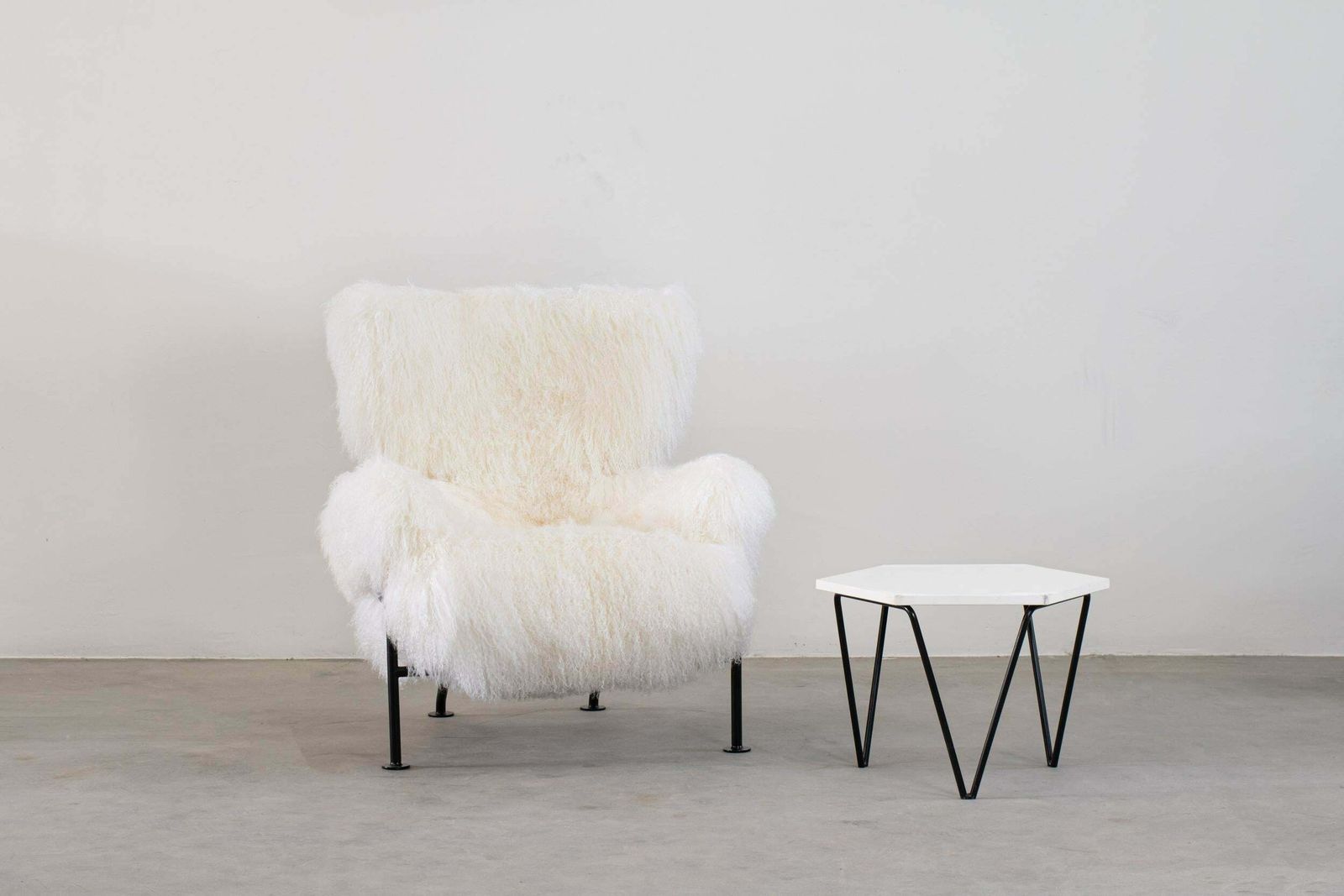 Franco Albini Pl19 Or Tre Pezzi Armchair In White Mongolian Wool Poggi, Italy photo buy