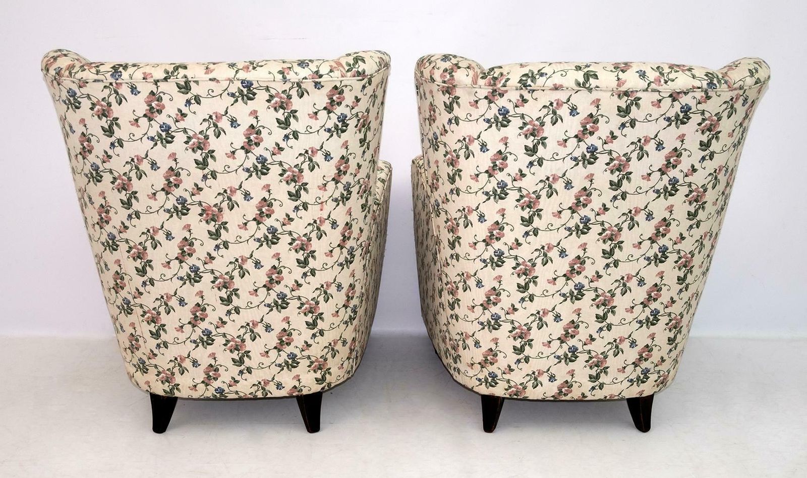 photo furniture Pair Of Paolo Buffa Mid Century Modern Italian Armchairs, 1950s