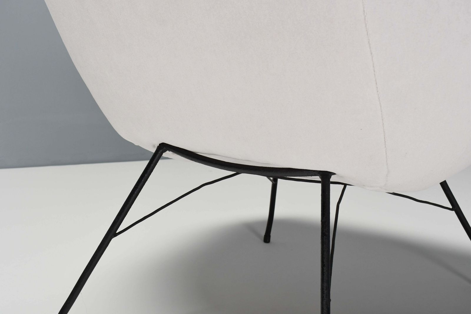 photo furniture Pair Of "Concha" Armchairs By Carlo Hauner & Martin Eisler, Brasil, 1955