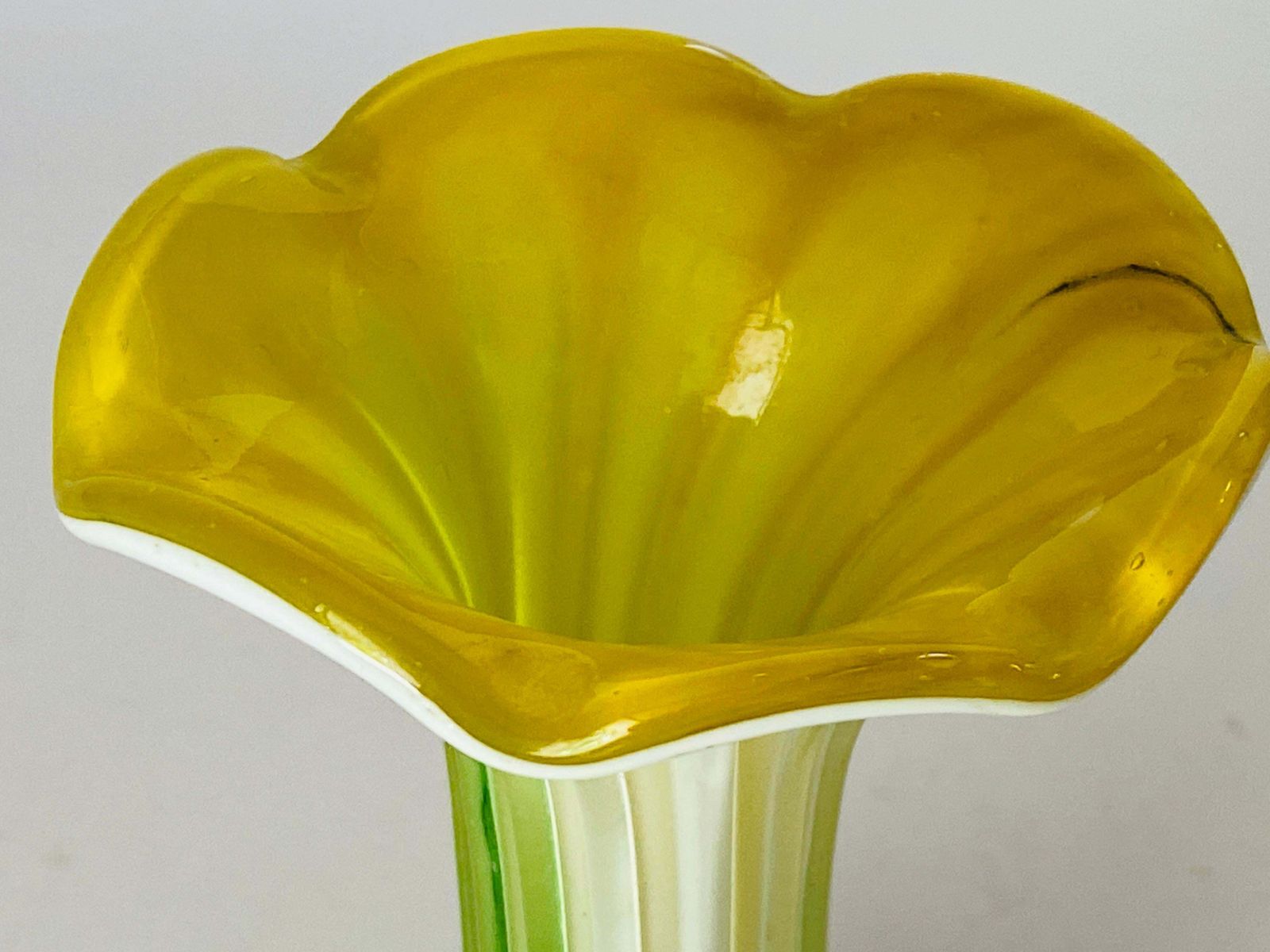 Venitian Vase 1970 Venini Green And Yellow Colour Venini Style Italy photo 484.0