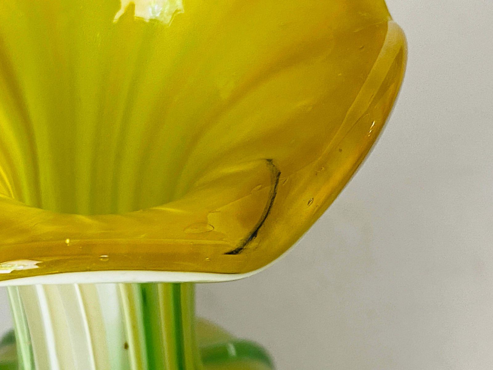 Venitian Vase 1970 Venini Green And Yellow Colour Venini Style Italy photo vinterior
