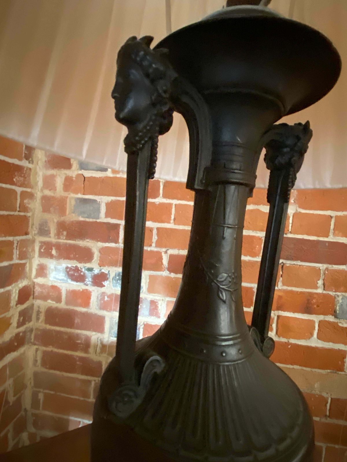 19th Century French Neo Greek Classical Bronze Lamp By Henry Cahieux photo 1600.0