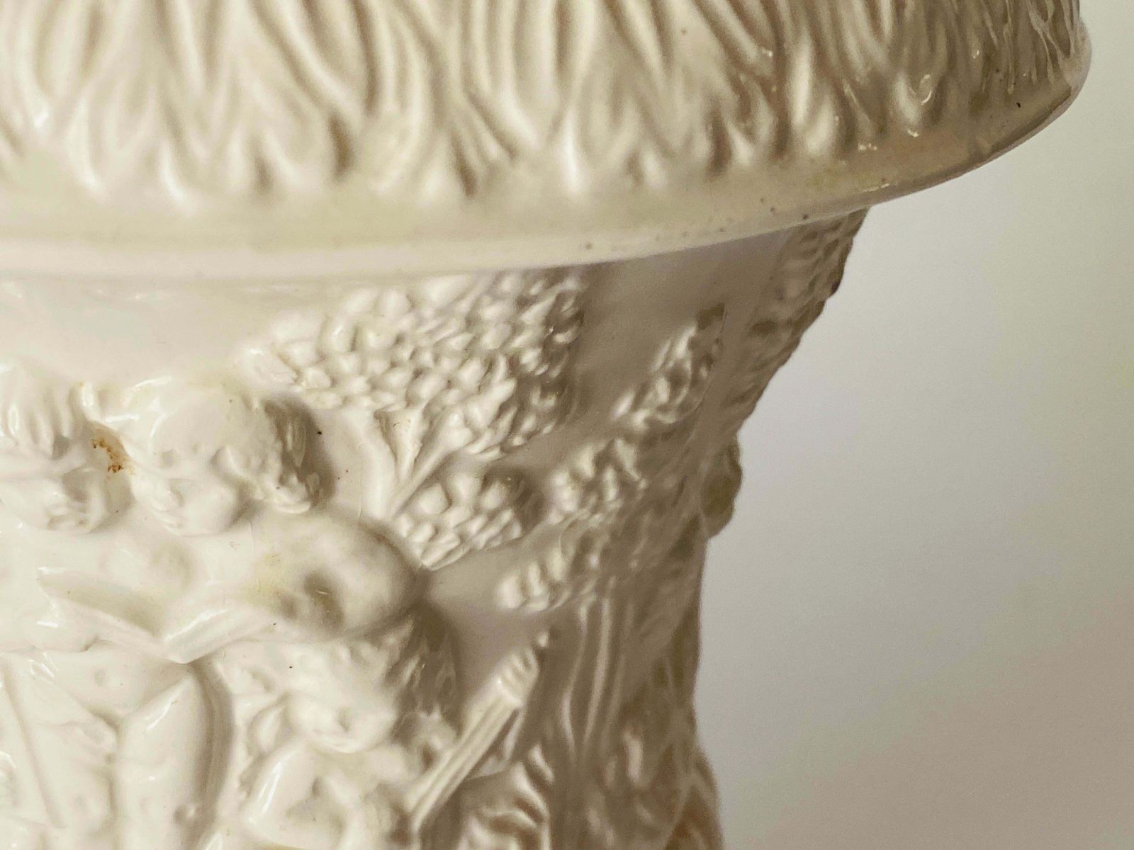 Italian White Glazed Porcelain Urn Vase Glased Porcelain By Bassano, Circa 1930 photo 323.0