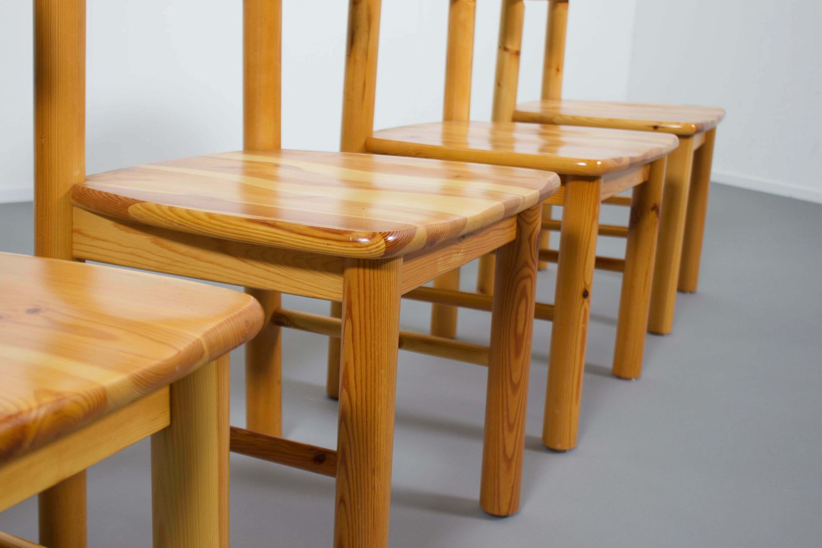 Set Of Four Rainer Daumiller Pine Wood Dining Chairs, 1970s photo vinterior