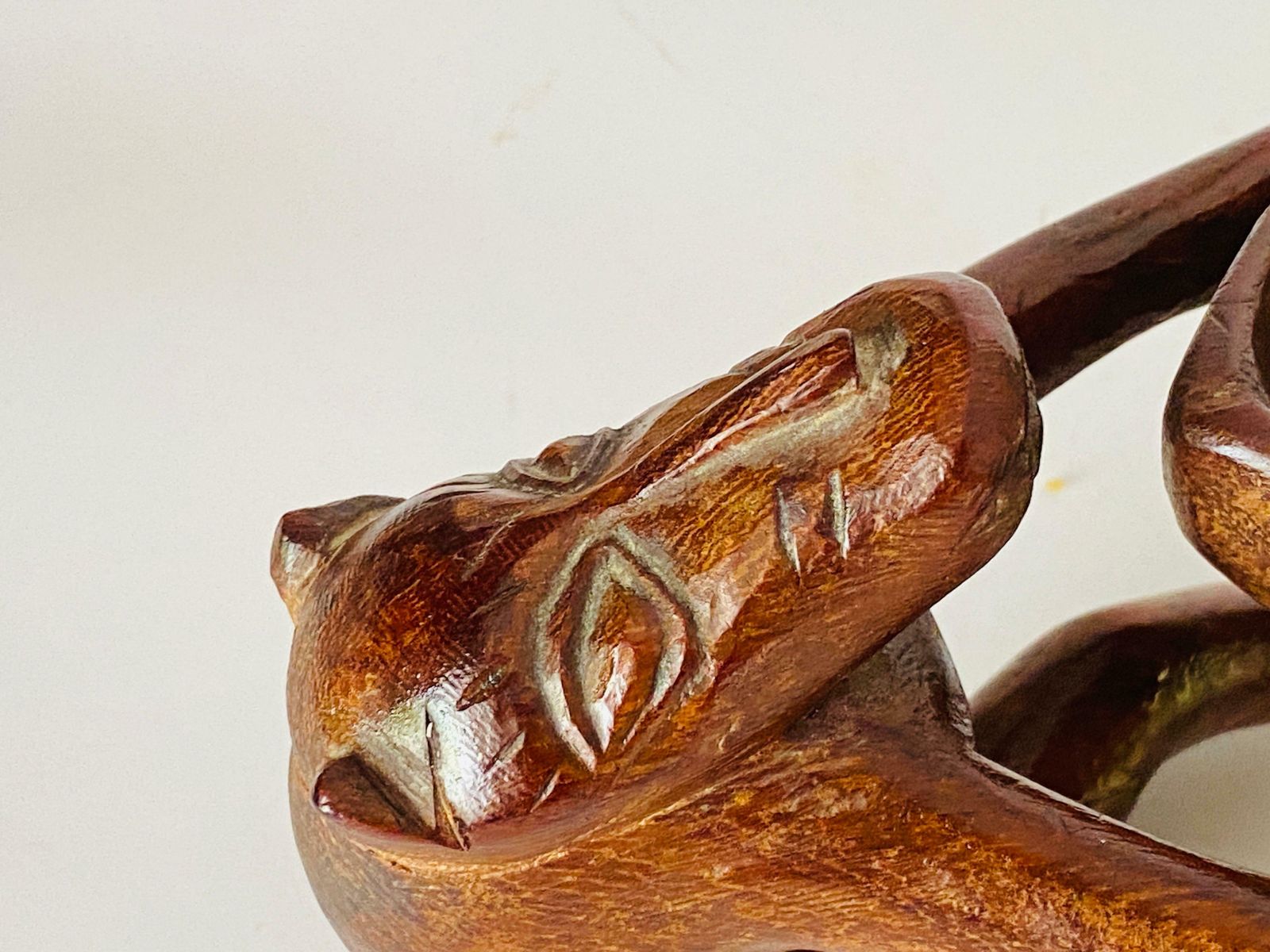 1960 Vide Poche Sculpture In Wood, Animals Holding A Bowl photo furniture