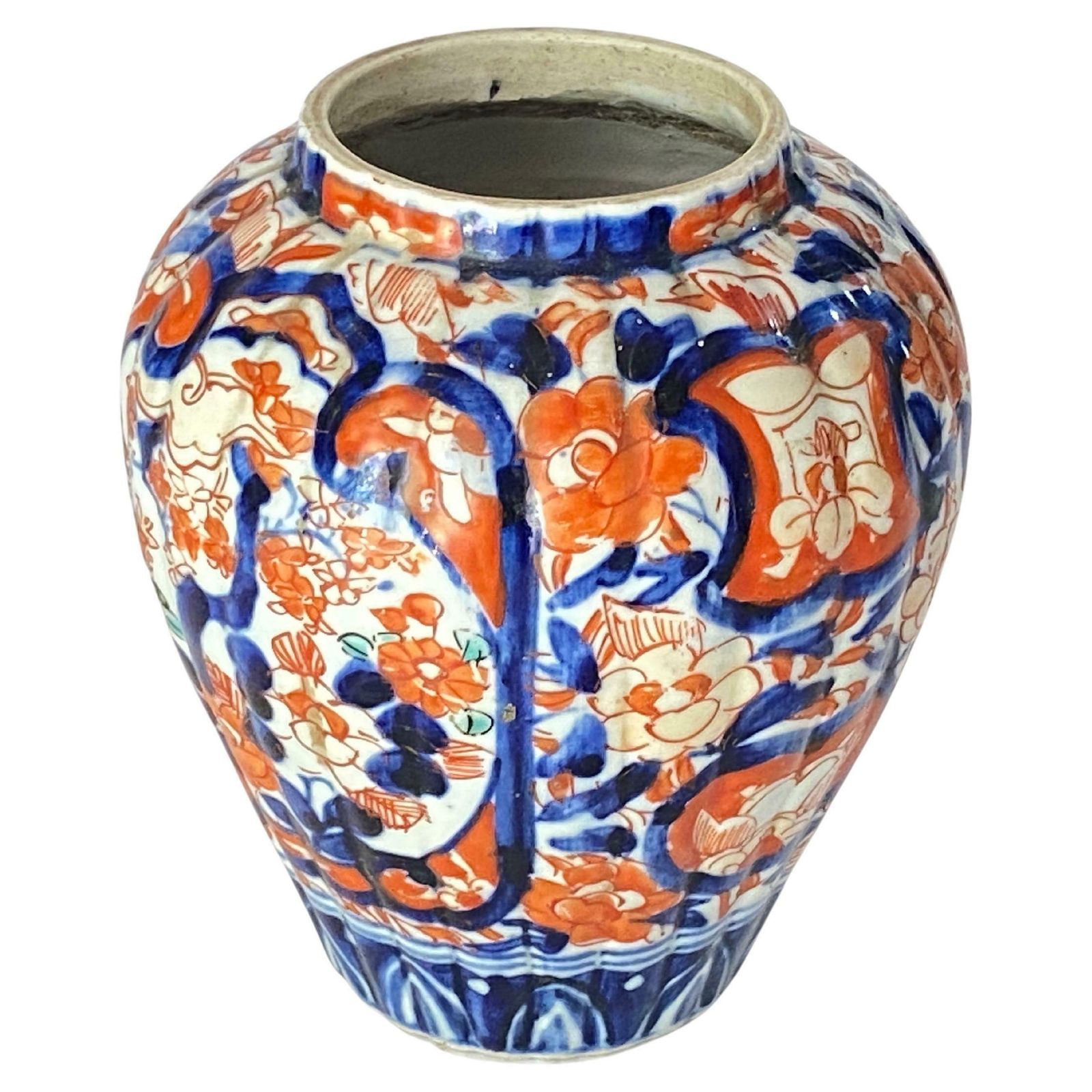 Japanese 19th Century Scalloped Imari Porcelain Vase Mejii Period
