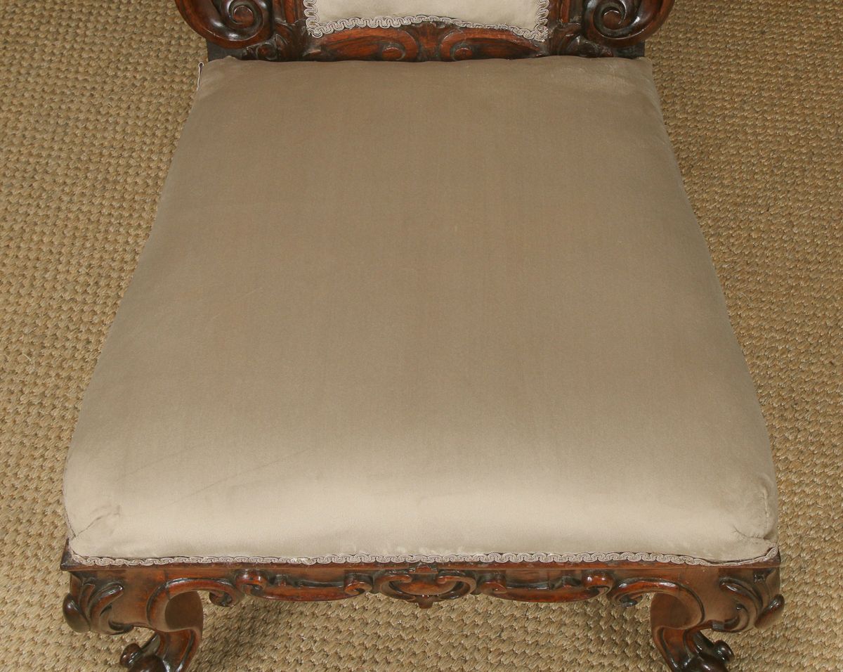 English Victorian Rosewood Prie Dieu Prayer Nursing Chair (Circa 1860) photo 1100.0
