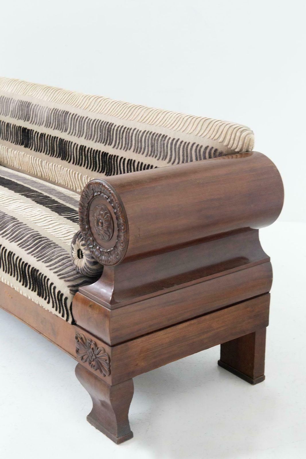 photo furniture Antique Biedermeier Sofa Made Of Velvet Fabric And Carved Wood