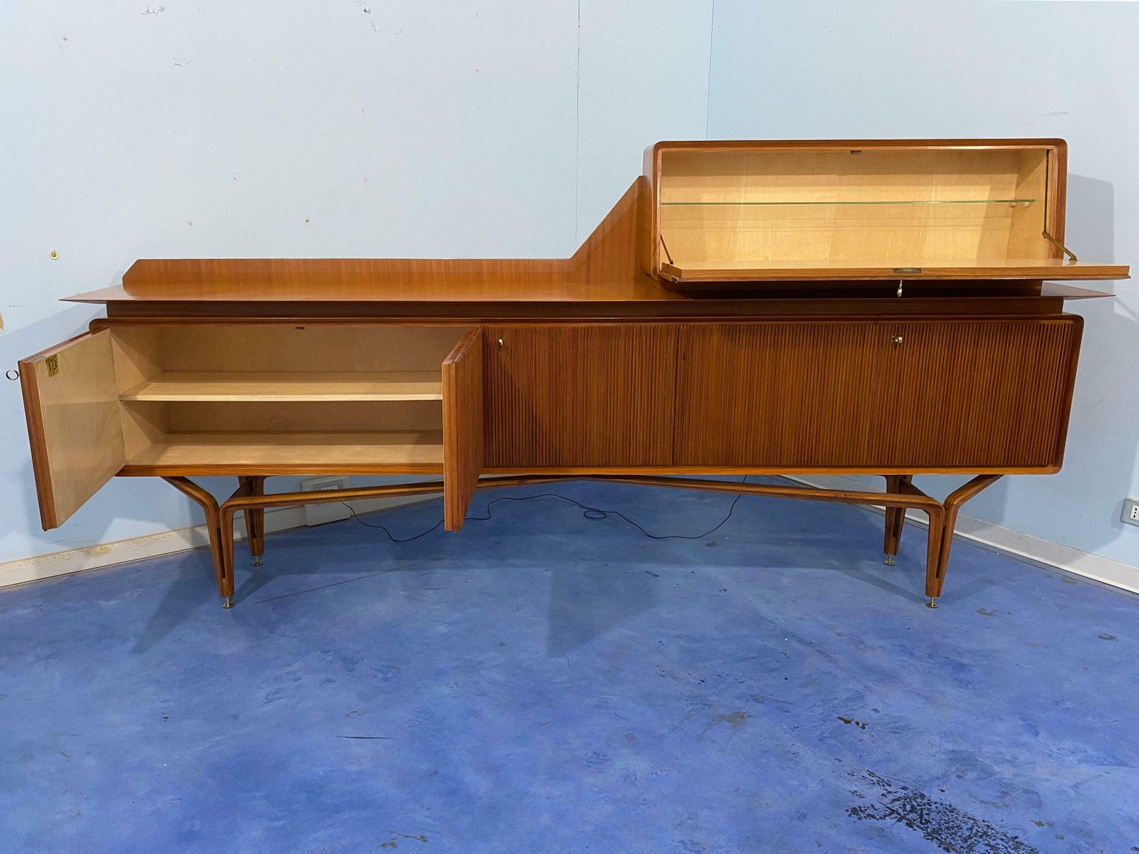 photo vinterior Italian Midcentury Sideboard By Consorzio Esposizione Mobili Di Cantù, 1960s