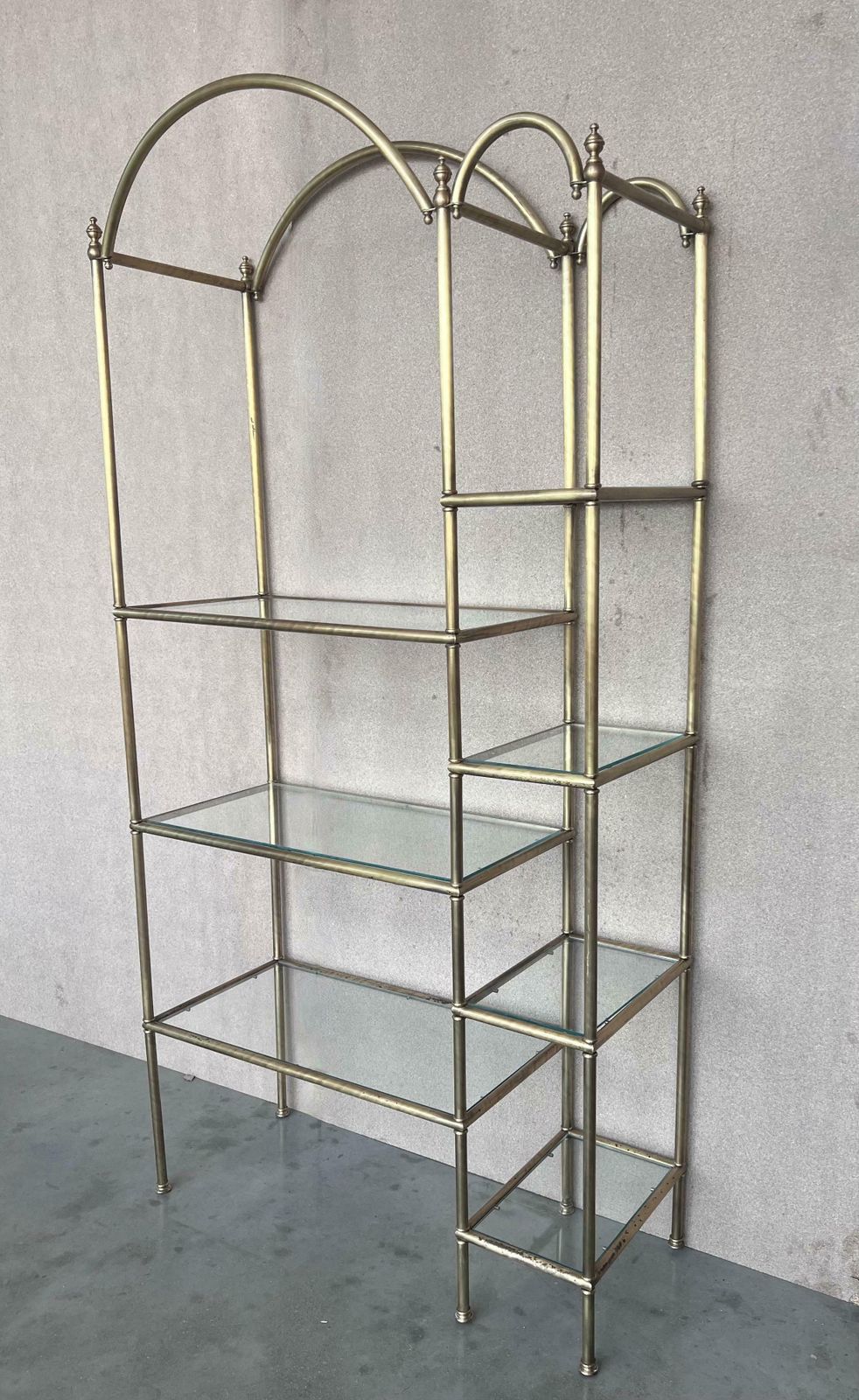 Vintage Brass étagère Arched Glass Display Shelf With Three + Four Shelves photo furniture