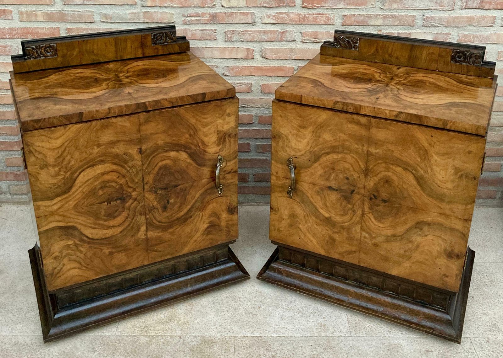 Tables de chevet Art déco, 1930, lot de 2 photo furniture