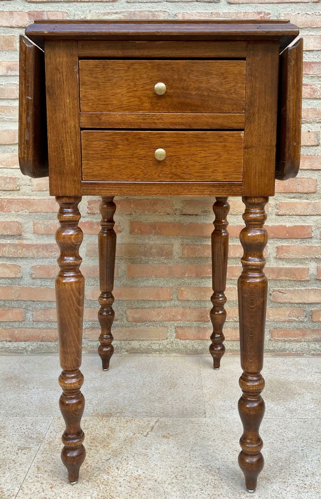Table de style Regency anglais en noyer à abattants, années 1890 photo furniture