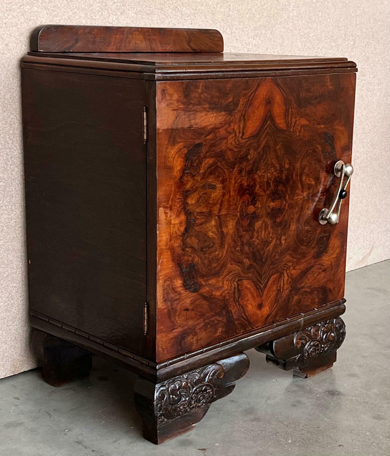Paire de tables de chevet ou petites commodes Art déco, base ébénisée photo buy